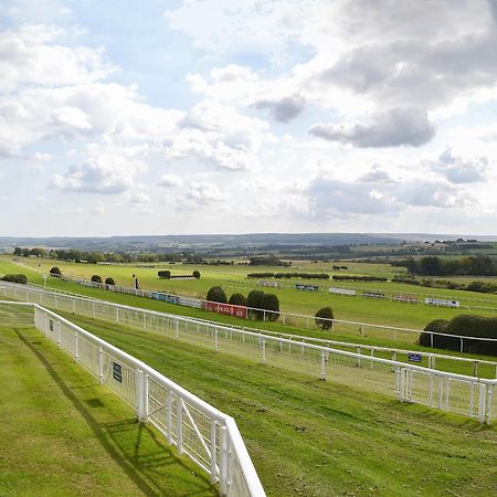 The Racecourse Lodge ヘクサム エクステリア 写真